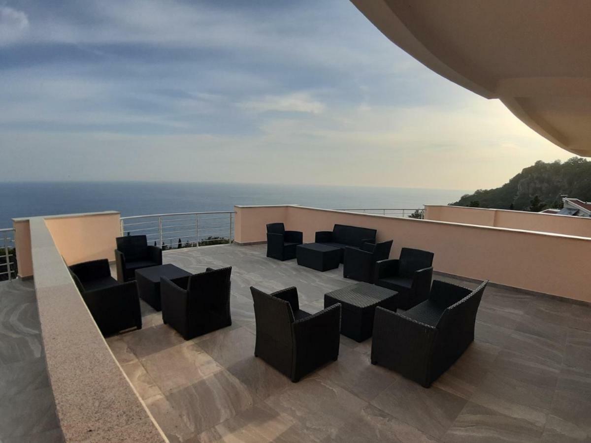 Villa Grand Bar Ngoại thất bức ảnh