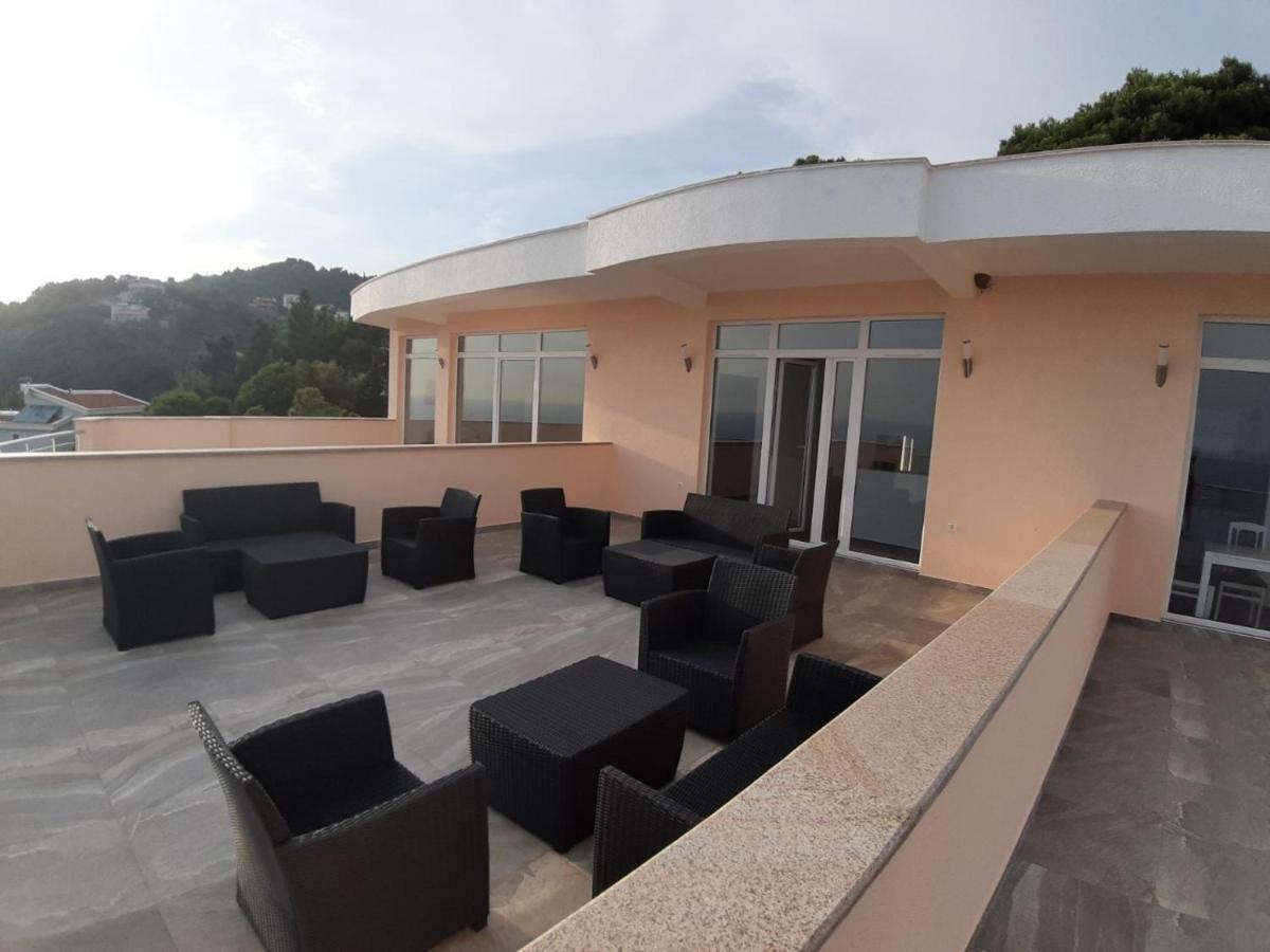 Villa Grand Bar Ngoại thất bức ảnh